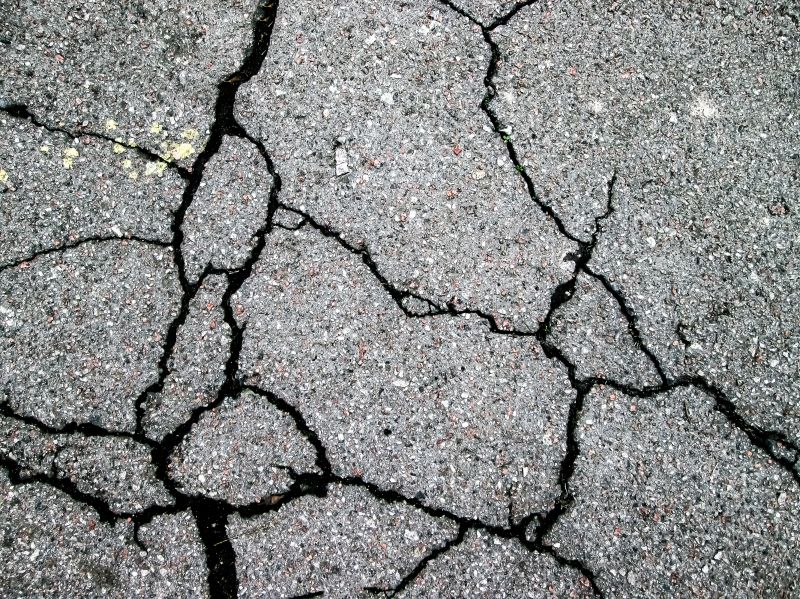 Road Crack Repair in Los Angeles, CA